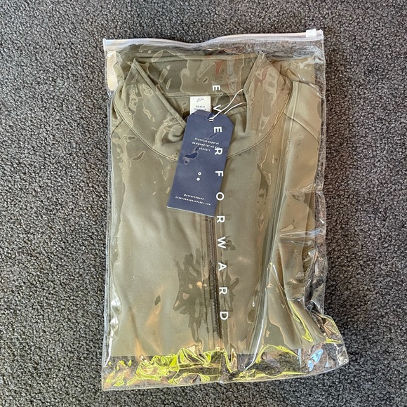 NEW Ever Forward Active Jacket - Picture 2 of 6